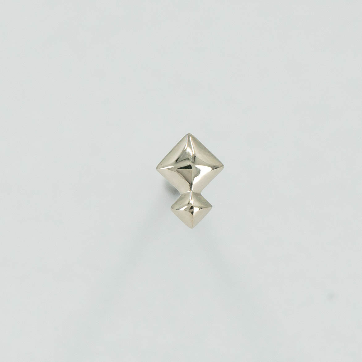 Pyramid Stud Double