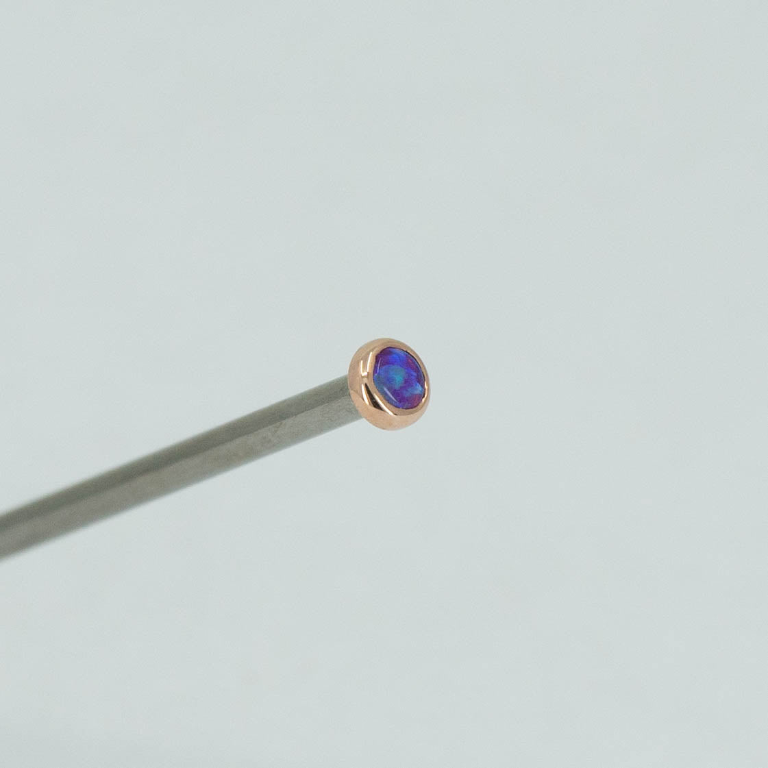Cabochon Gem End