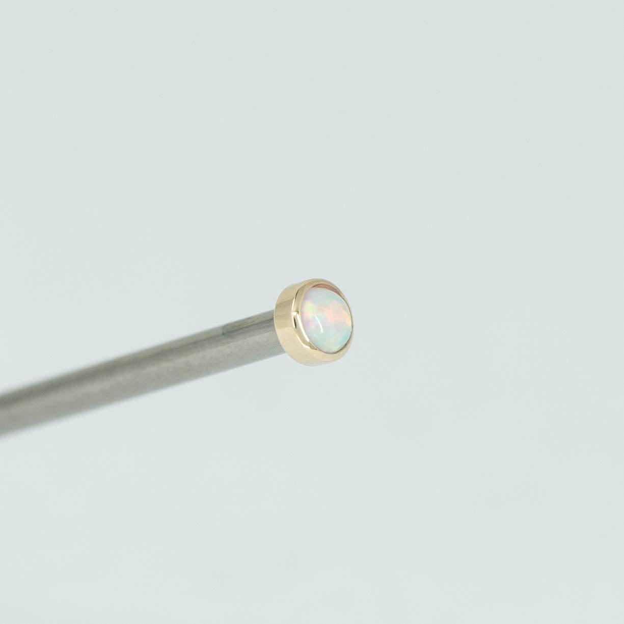 Cabochon Gem End