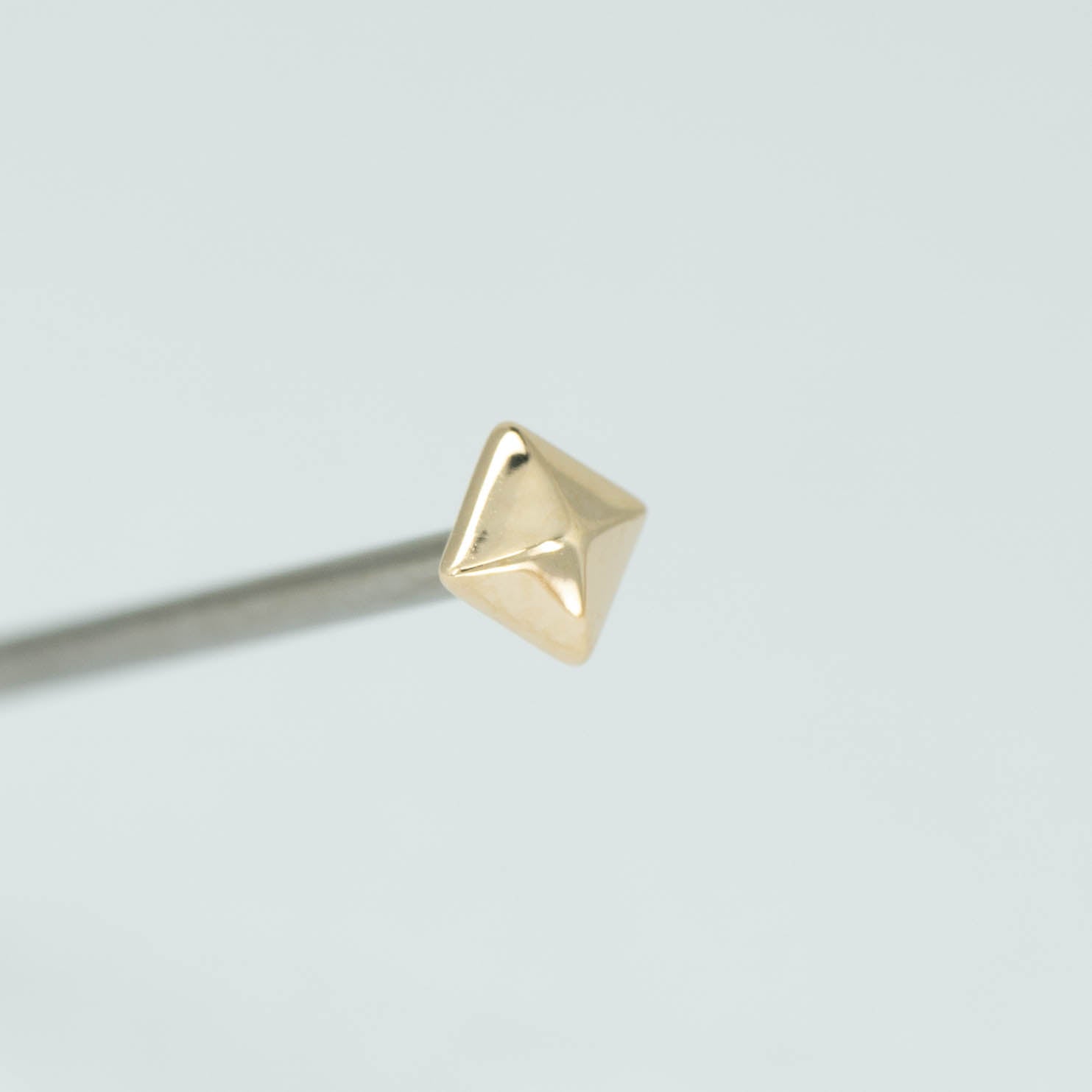 Pyramid Stud