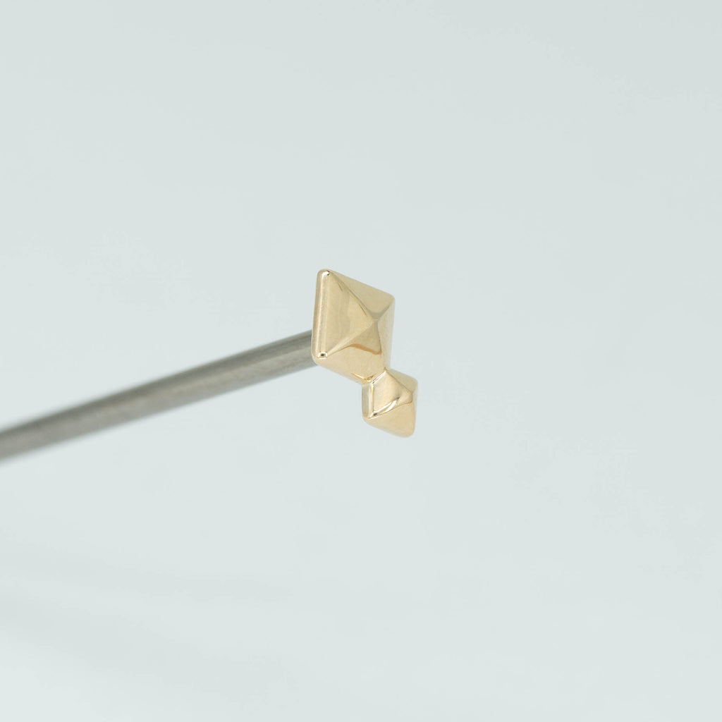 Pyramid Stud Double
